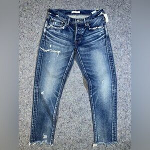 Moussy women’s Distressed Dark Blue Skinny Jeans